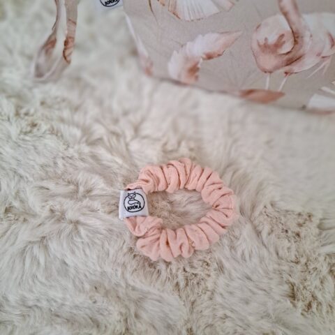 Scrunchie, kímélő hajgumi - Púderpor